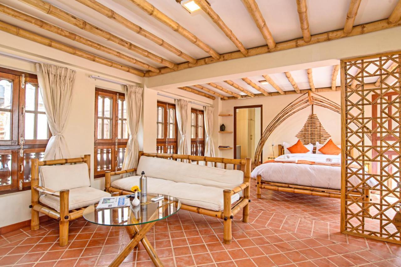 Hotel Timila Lalitpur ภายนอก รูปภาพ